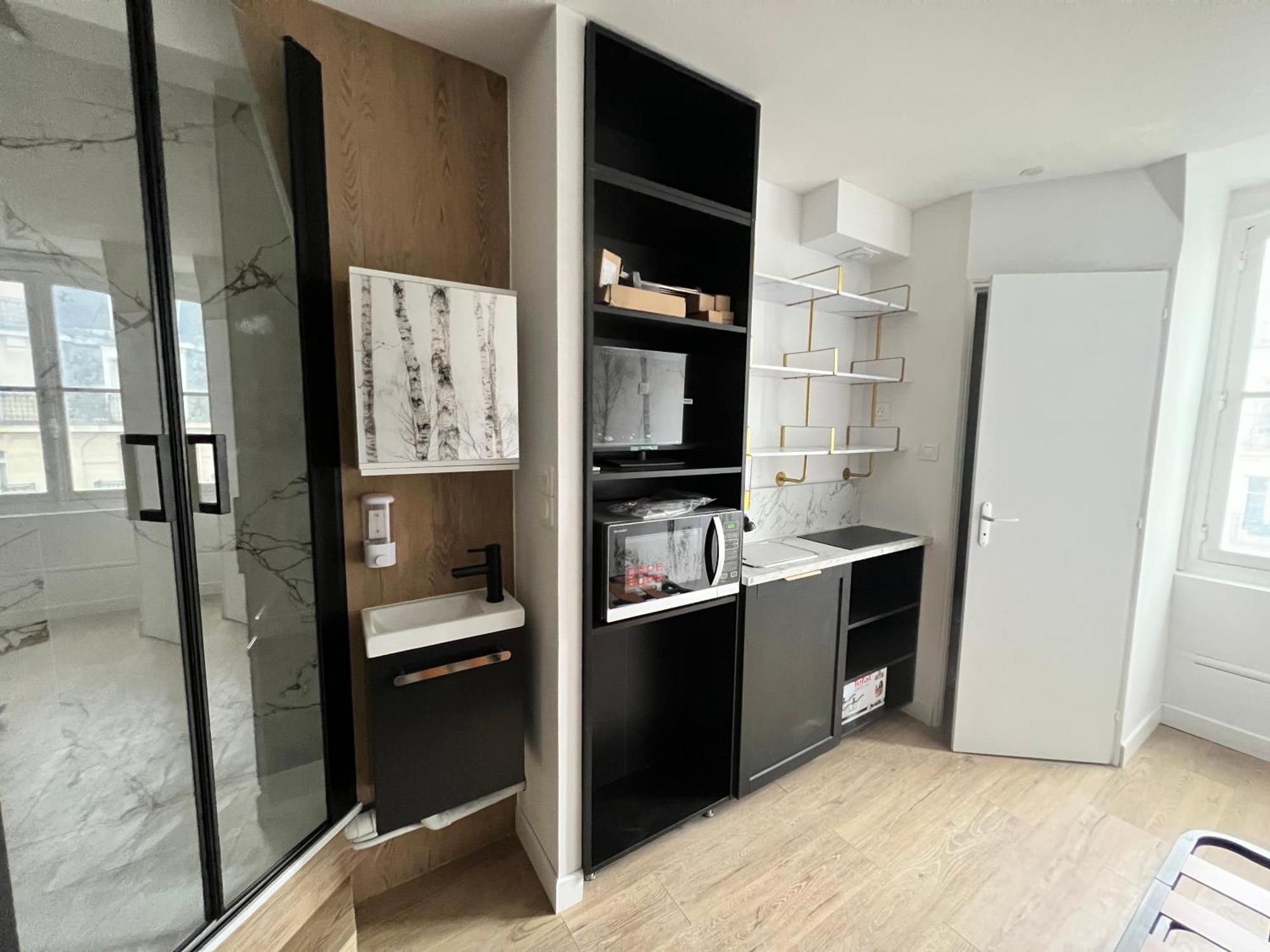 Batignolles, Montmartre Chambre 12M2 , Metro 13 Et 14 Parigi Esterno foto